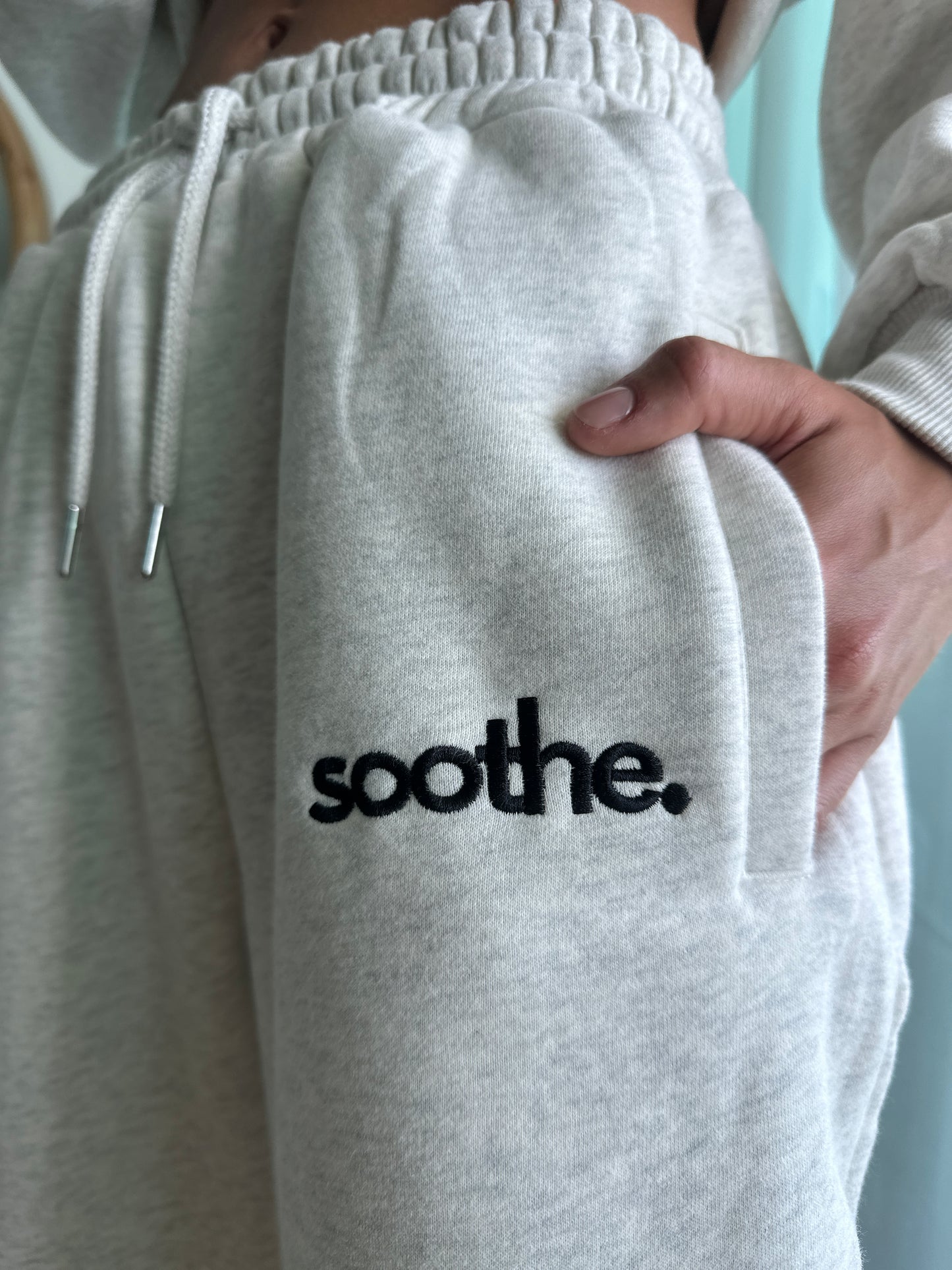 Soothe Signature Oversize Sweatpants - Unisex