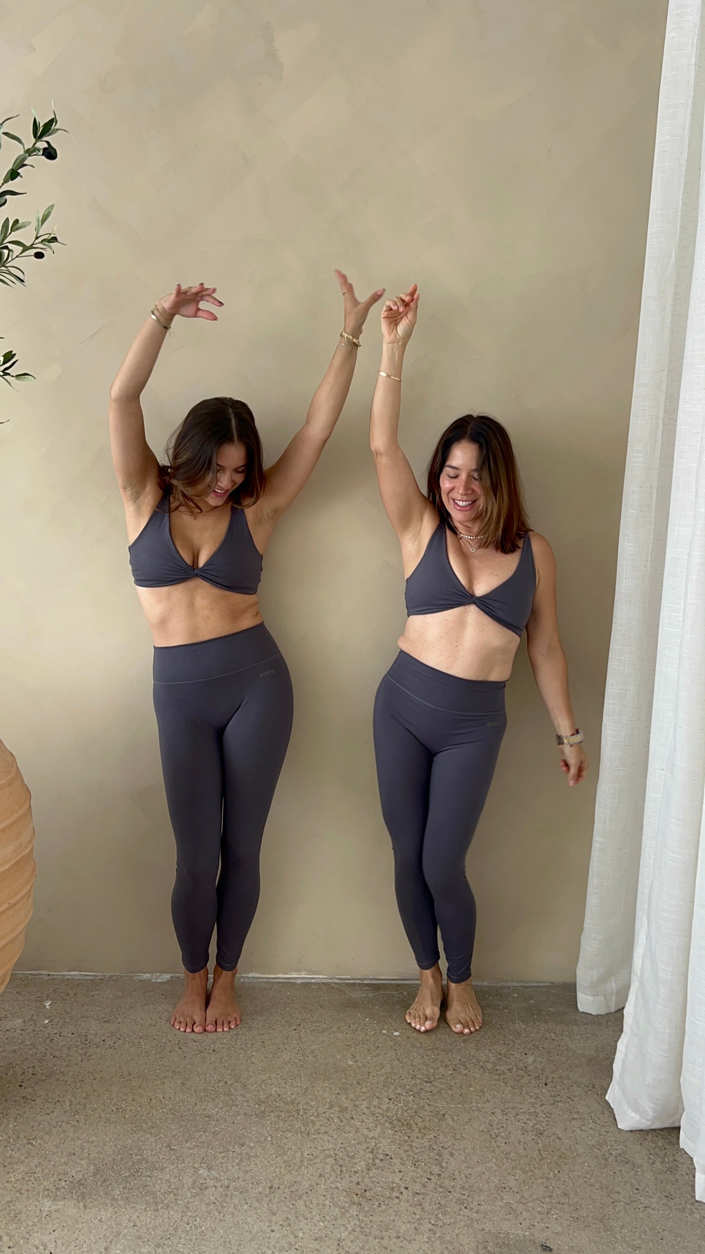 Soothe Soft V-Shape Leggings