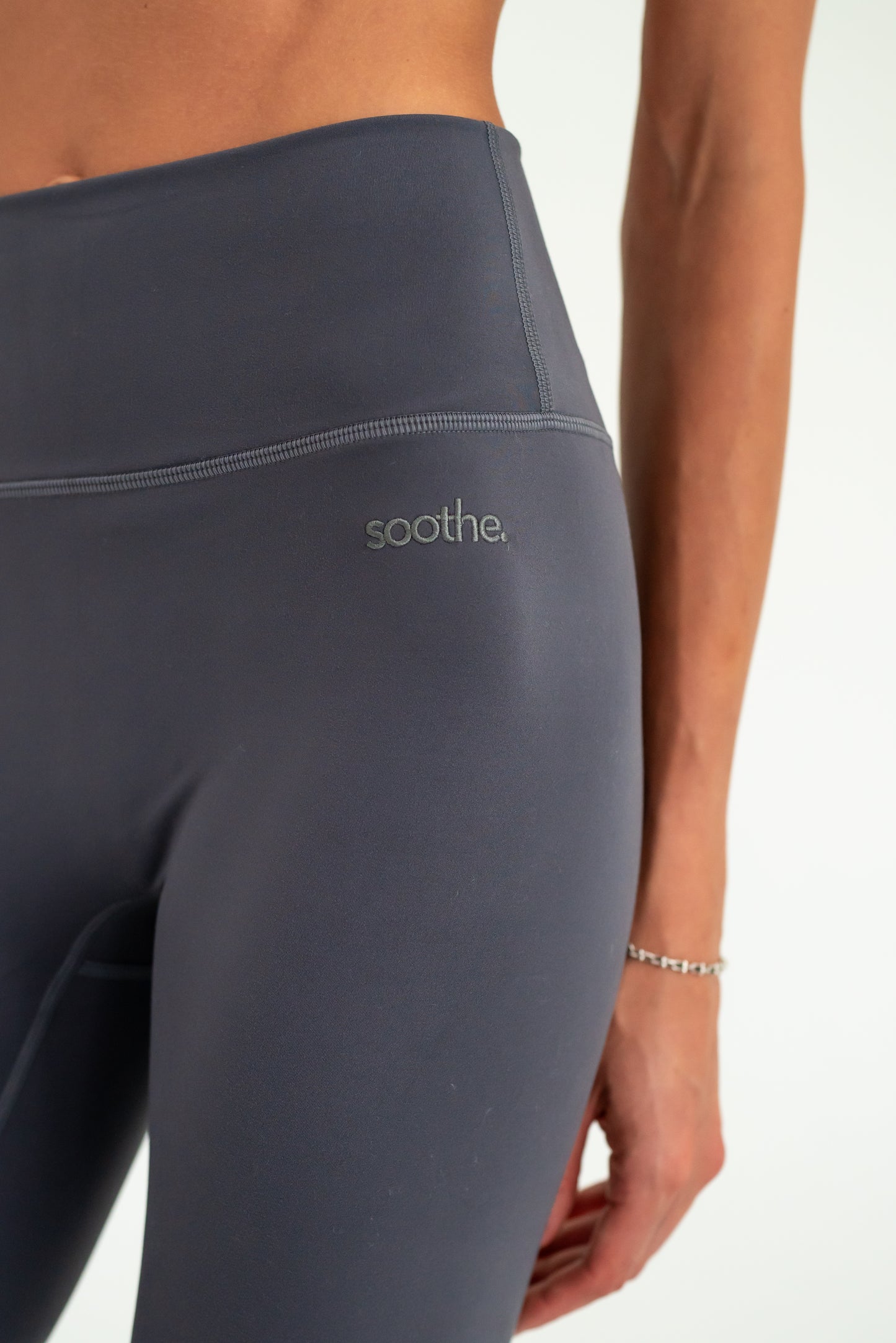 Soothe Soft V-Shape Leggings